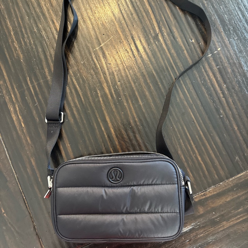 lululemon athletica Black Quilted Belt Bag with Adjustable Strap